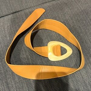 NEW Zara Elegant Camel Tan Belt with Cream Buckle